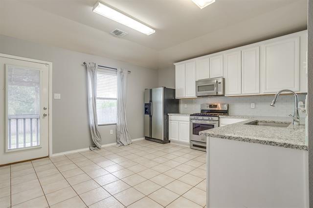 Building Photo - 649 Chalk Knoll Rd