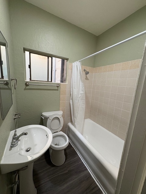 Building Photo - 1900 26th Ave