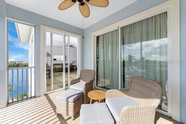 Building Photo - 2001 Bal Harbor Blvd