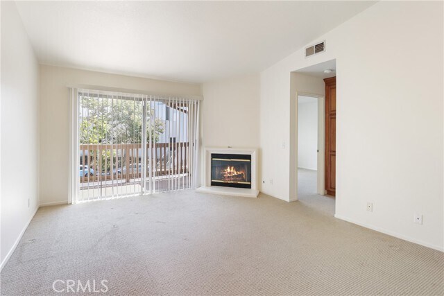 Building Photo - 14 Abrigo