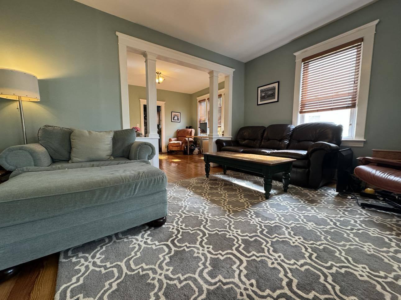 Building Photo - 5 8th Ave