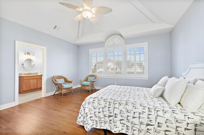 Building Photo - 30 Columbus Dr