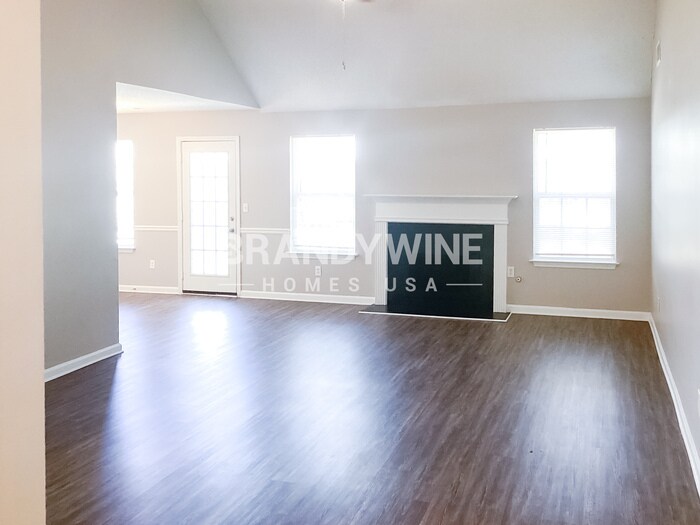 Building Photo - 2056 Registry Pl