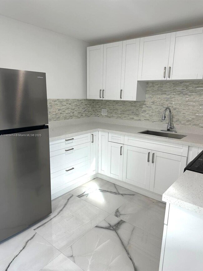 Building Photo - 26205 SW 133rd Ct