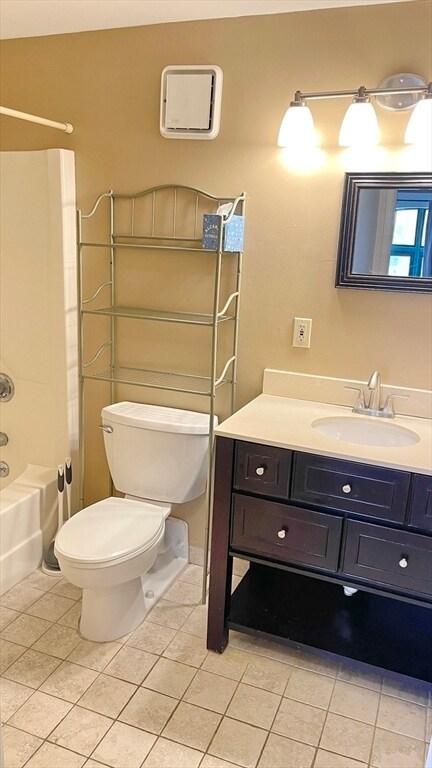 Building Photo - 200 Market St