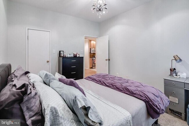 Building Photo - 1601 Spring Garden St