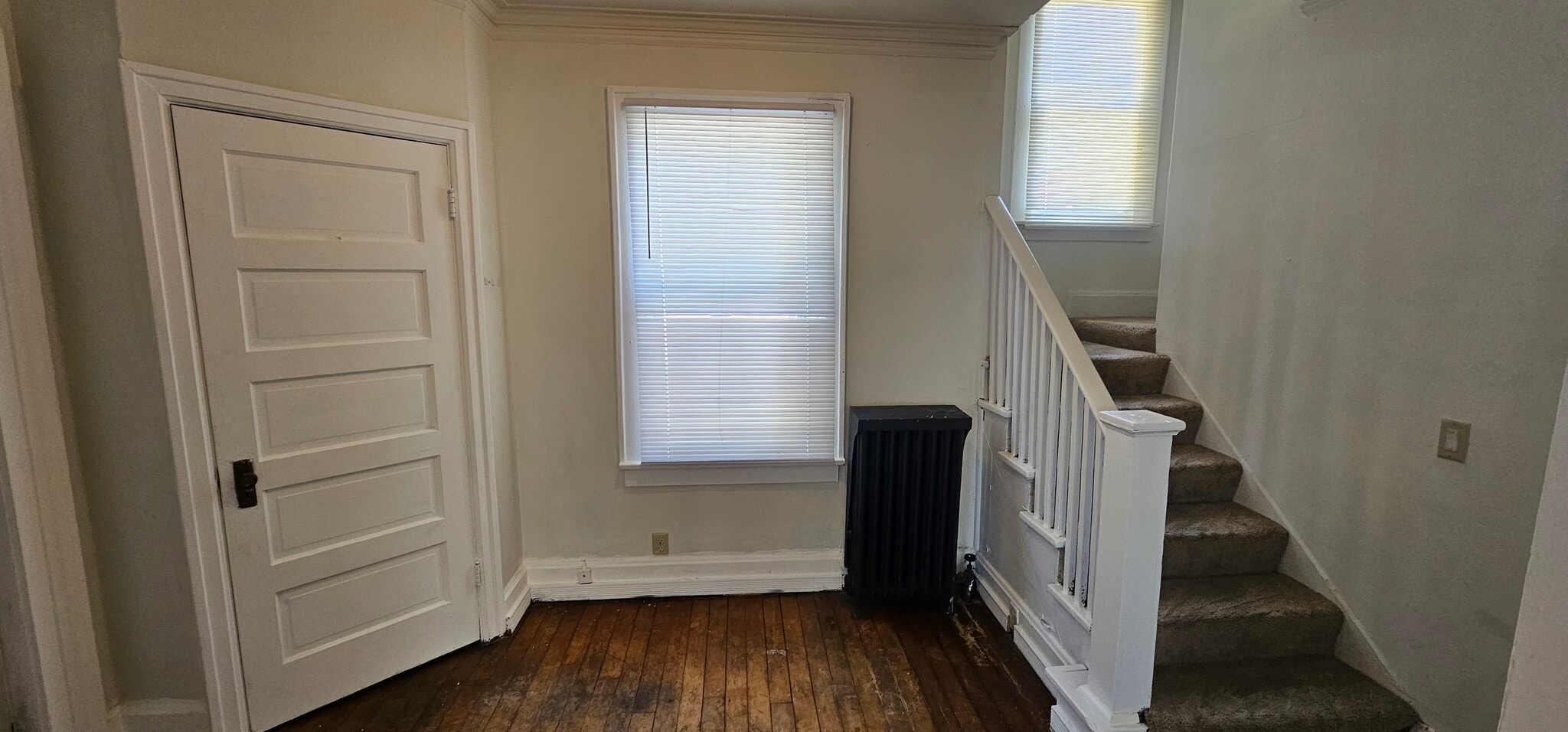 Entry Way with floor to be refinished - 263 N Prairie St