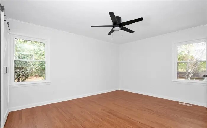 Building Photo - 2710 Fordham Dr