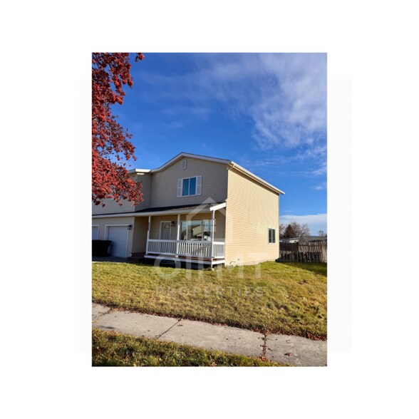 Building Photo - 1890 N Belmar Dr