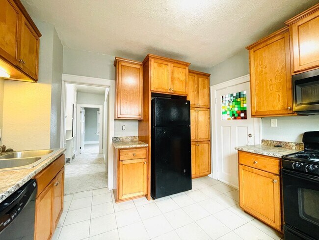 Building Photo - 3608 N 49th St