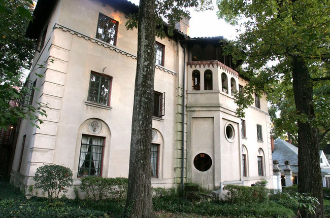 Primary Photo - Winburn Court Apartments