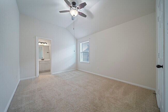 Building Photo - 8115 Spreadwing St