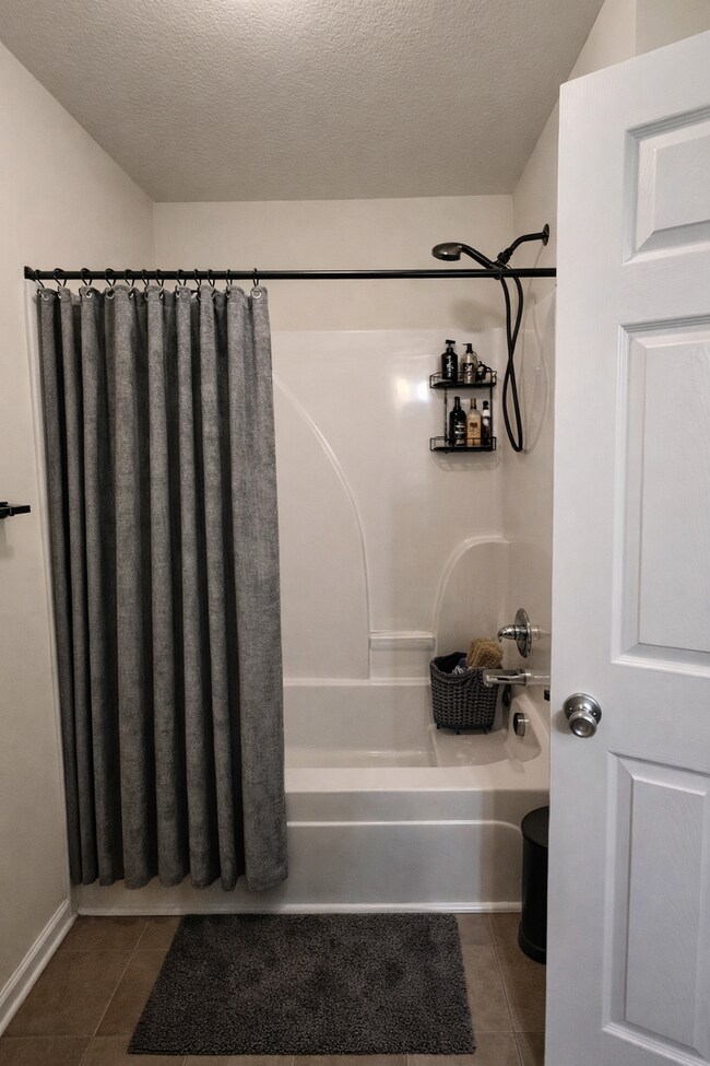 Building Photo - Welcome Home!