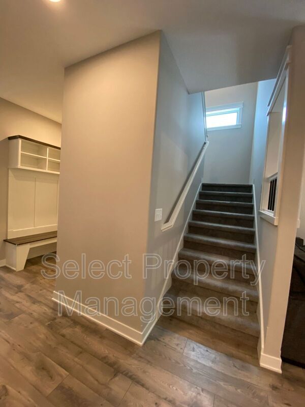 Building Photo - 12581 Berkhill Cv