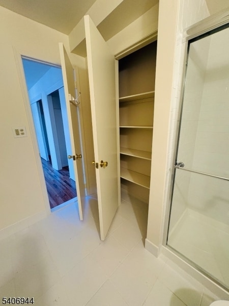 Building Photo - 181 Long Hill Rd