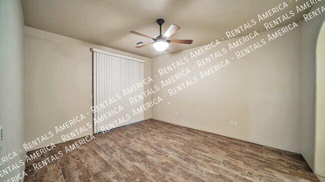 Building Photo - 3320 S Treasure Cove Pl