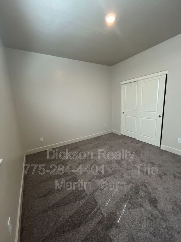 Building Photo - 1982 Maradona Dr