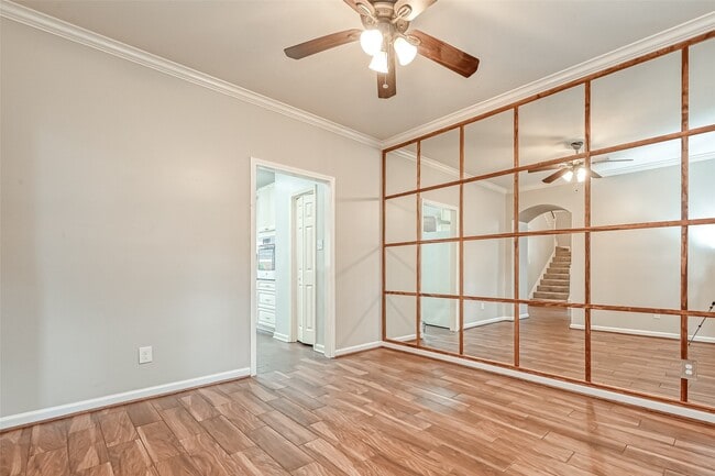 Building Photo - 22011 Windmill Bluff Ln