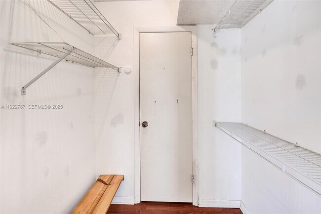 Building Photo - 11201 SW 13th St