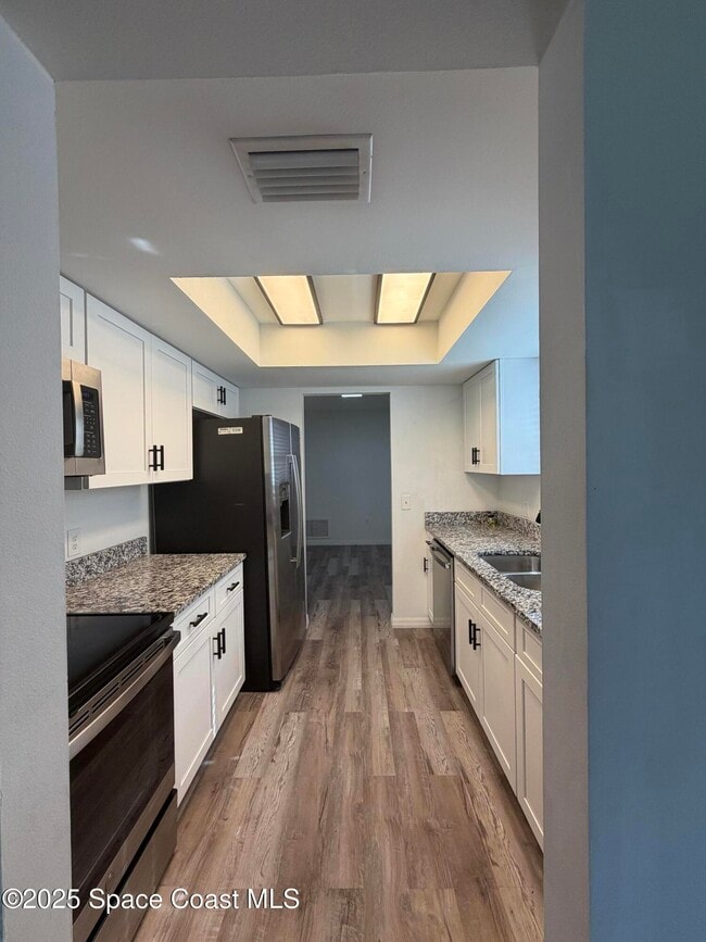 Building Photo - 1601 Jolson Ct