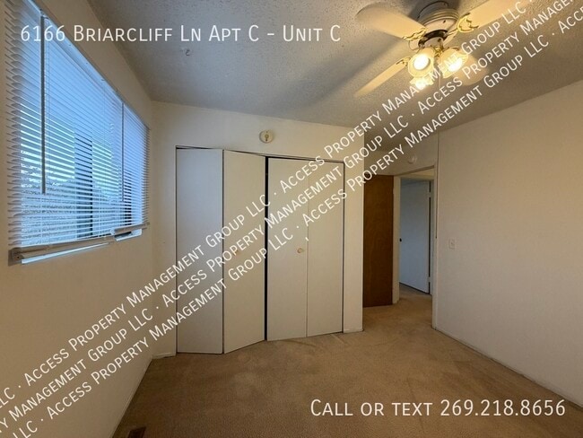 Building Photo - 6166 Briarcliff Ln