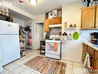 Building Photo - 218 Foster St