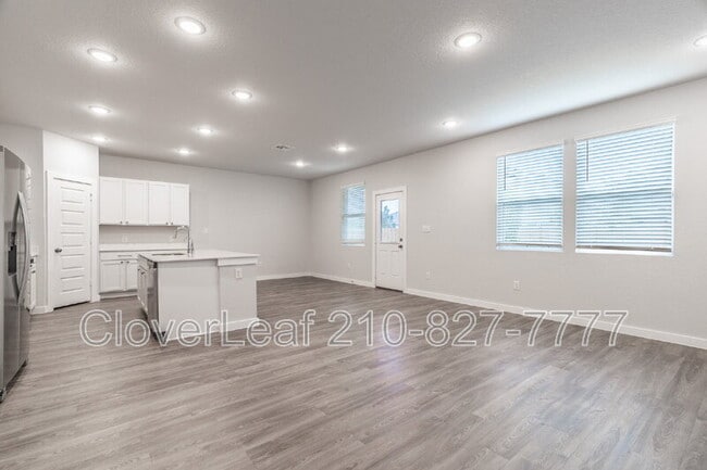 Building Photo - 5711 Topaz Wy