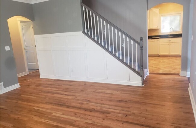 Building Photo - 3425 Owen St