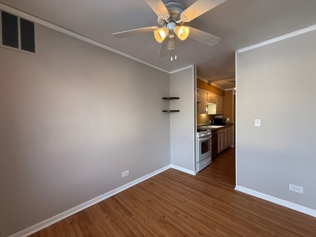 Building Photo - 3108 Roberts Dr