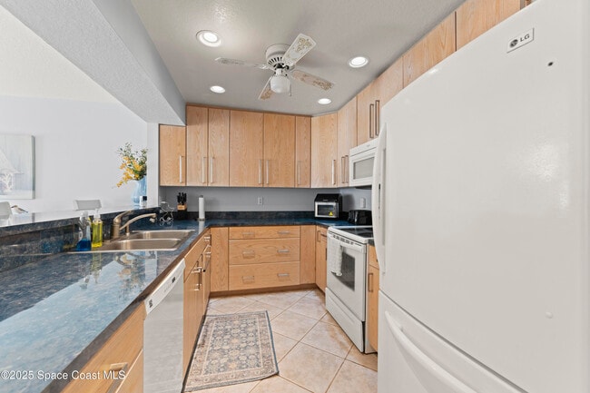 Building Photo - 135 Escambia Ln