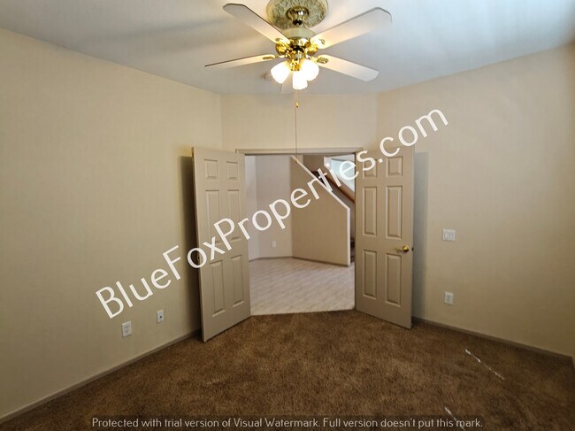 Building Photo - 12364 N Mt Bigelow Rd