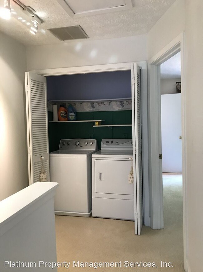 Building Photo - 2 br, 2 bath House - 2201 Queen Anne Ct