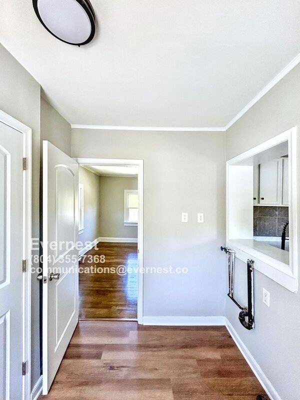 Building Photo - 1006 Turner Rd