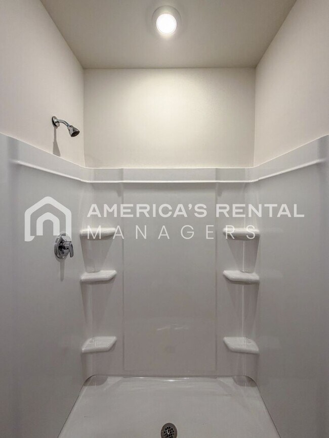 Building Photo - New Construction Home for Rent!