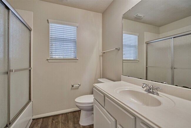 Building Photo - 274 Fairwind Trail Dr