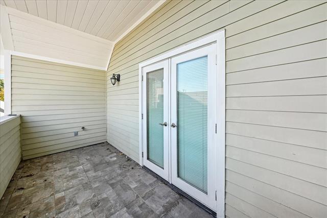 Building Photo - 2608 Thomas Ave