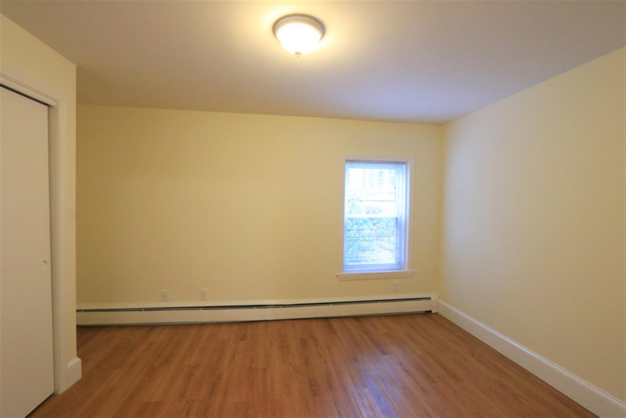 Building Photo - 304 Highland Ave