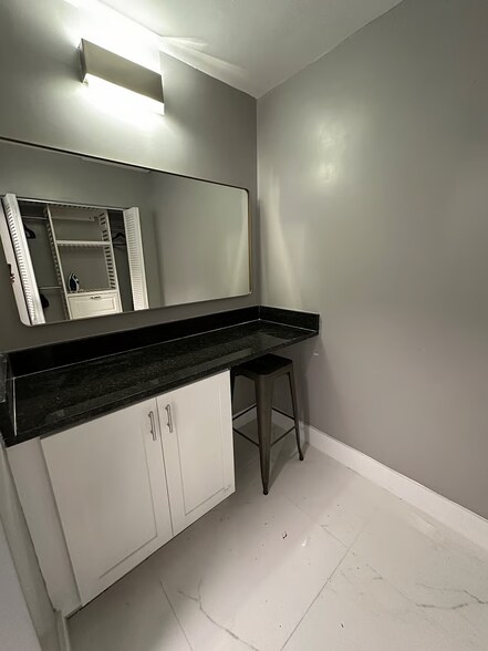 Building Photo - 3163 NW 29th St