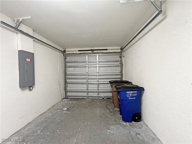 Building Photo - 4850 24th St SW