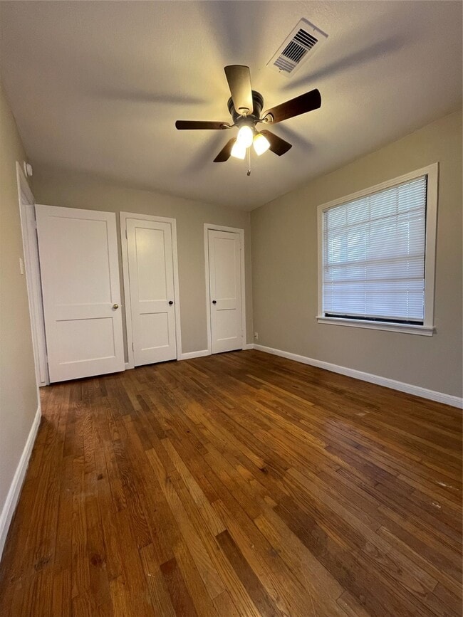 Building Photo - 1941 N Avenue H