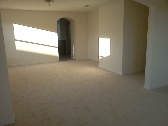 Building Photo - 12514 Sawgrass Oak St