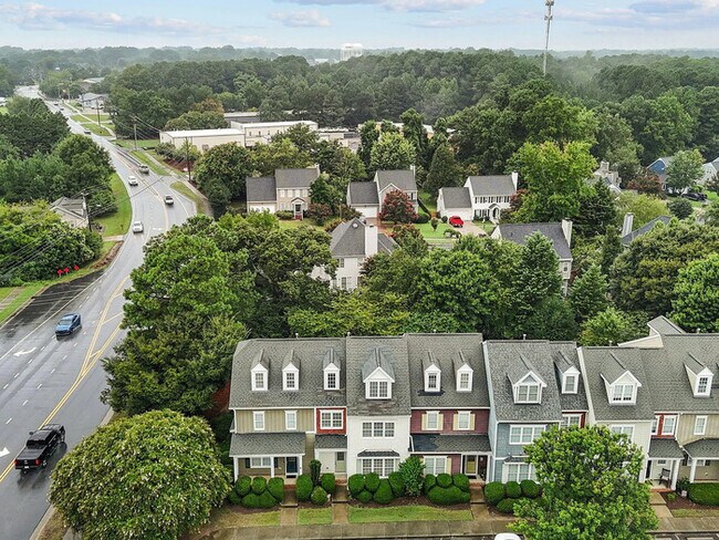 Building Photo - Earn Wealth While Leasing - Like a Homeown...