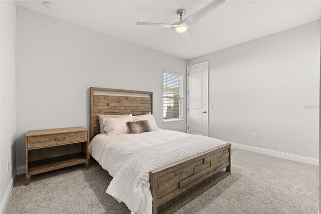 Building Photo - 543 Wishbone Ln