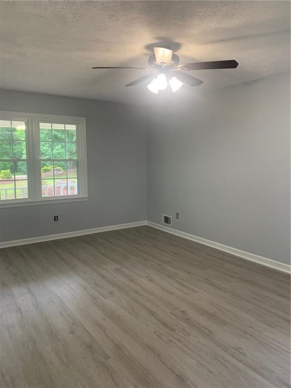 Building Photo - 3229 Bold Springs Rd