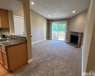 Building Photo - 530 E Patriot Blvd