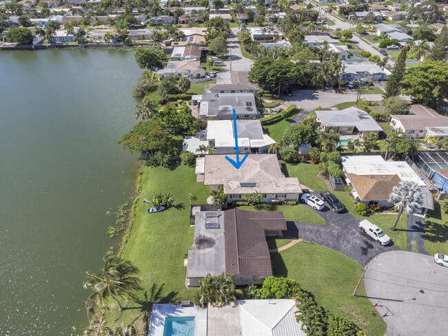 Building Photo - 1780 NW 39th Pl