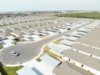 Building Photo - 1812 Redbud Ln