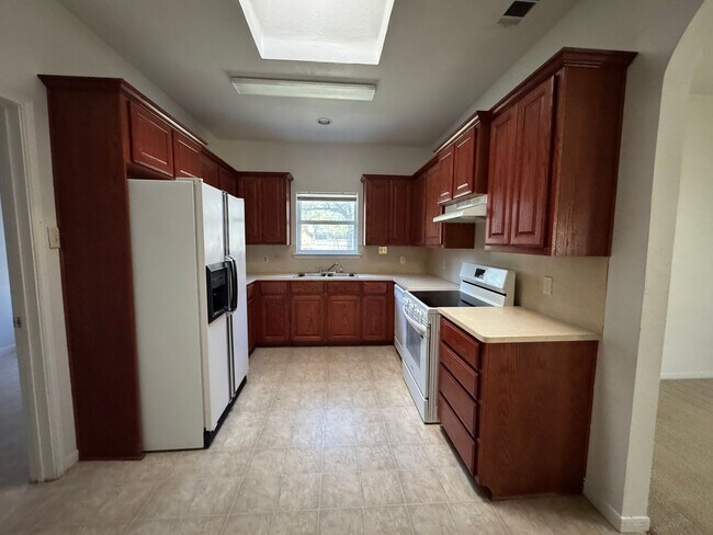 Building Photo - 3-Bedroom House for Rent in Killeen