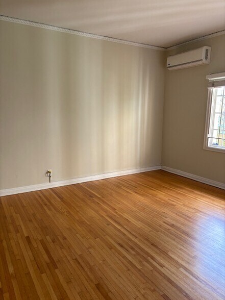703 - 703 Lorraine Blvd