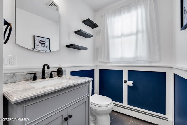 Building Photo - 46 Sunset Ave